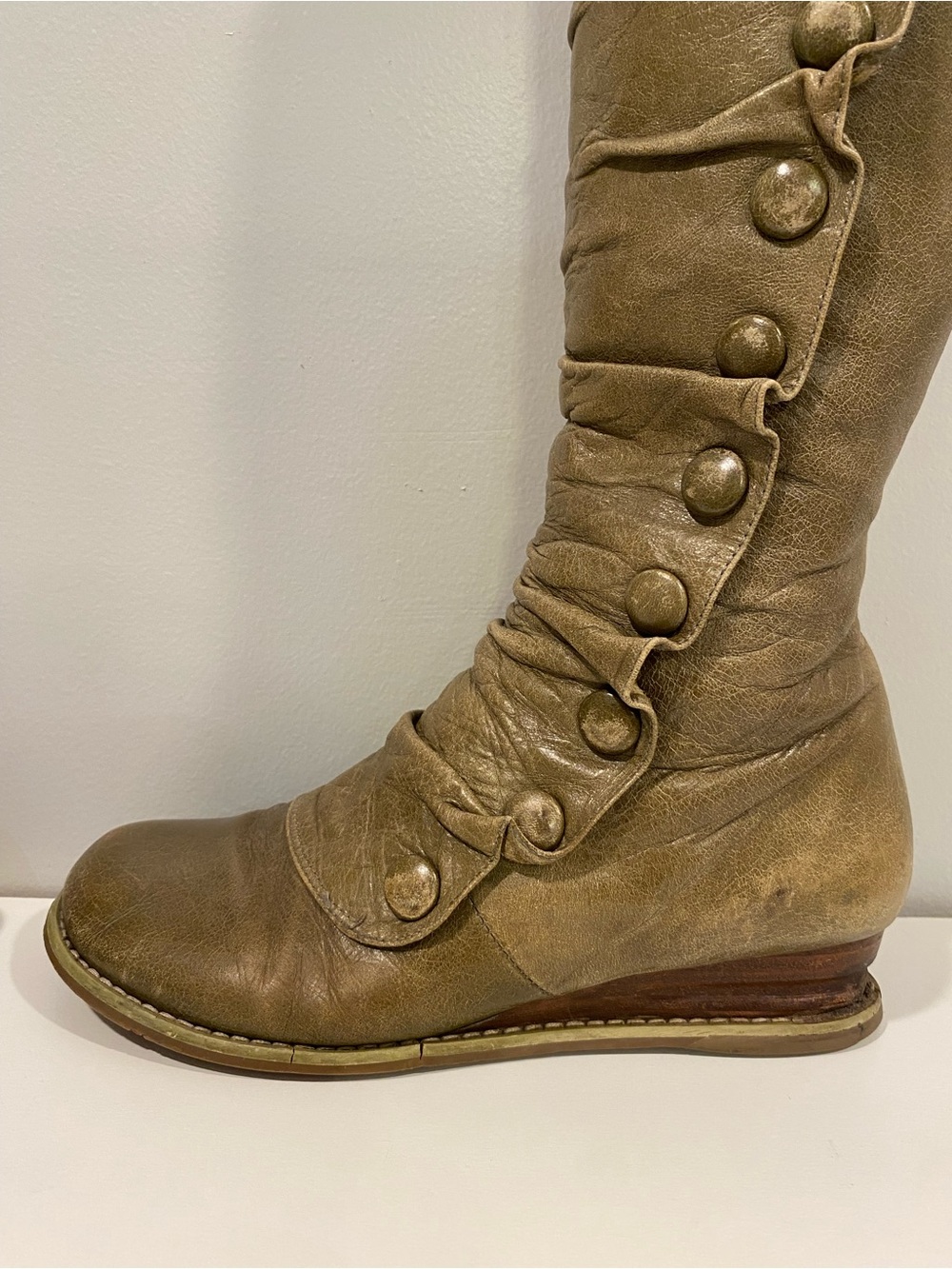 Rare Olive Miz Mooz “Bloom” Tall Leather Button Boots - Picture 7 of 15